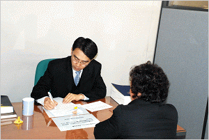 ��ȣ�簡 ��������ϰ� �ִ� ���